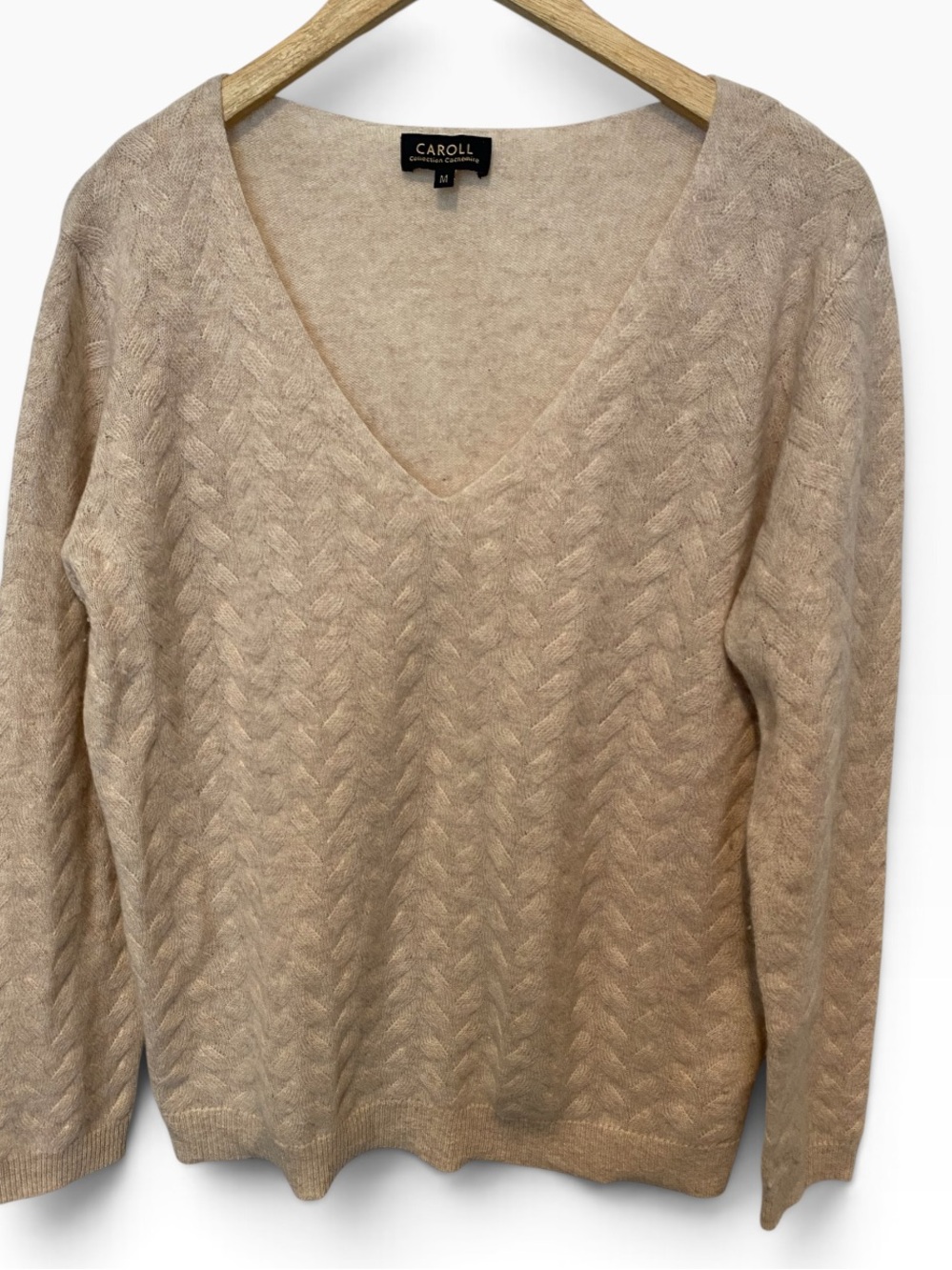 CAROLL CREAM 100% CASHMERE V NECK SWEATER - Picture 2 of 5